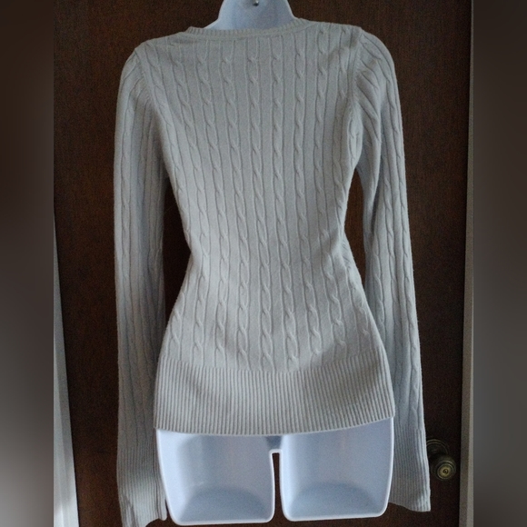 Pink Rose Gray Cable Knit V-Neck Sweater Small - Picture 9 of 16